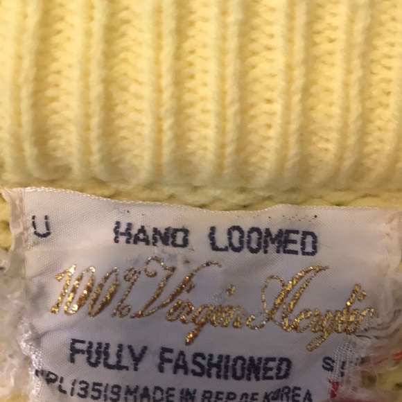 Hand loomed special argyle style yellow cardigan - Picture 2 of 2